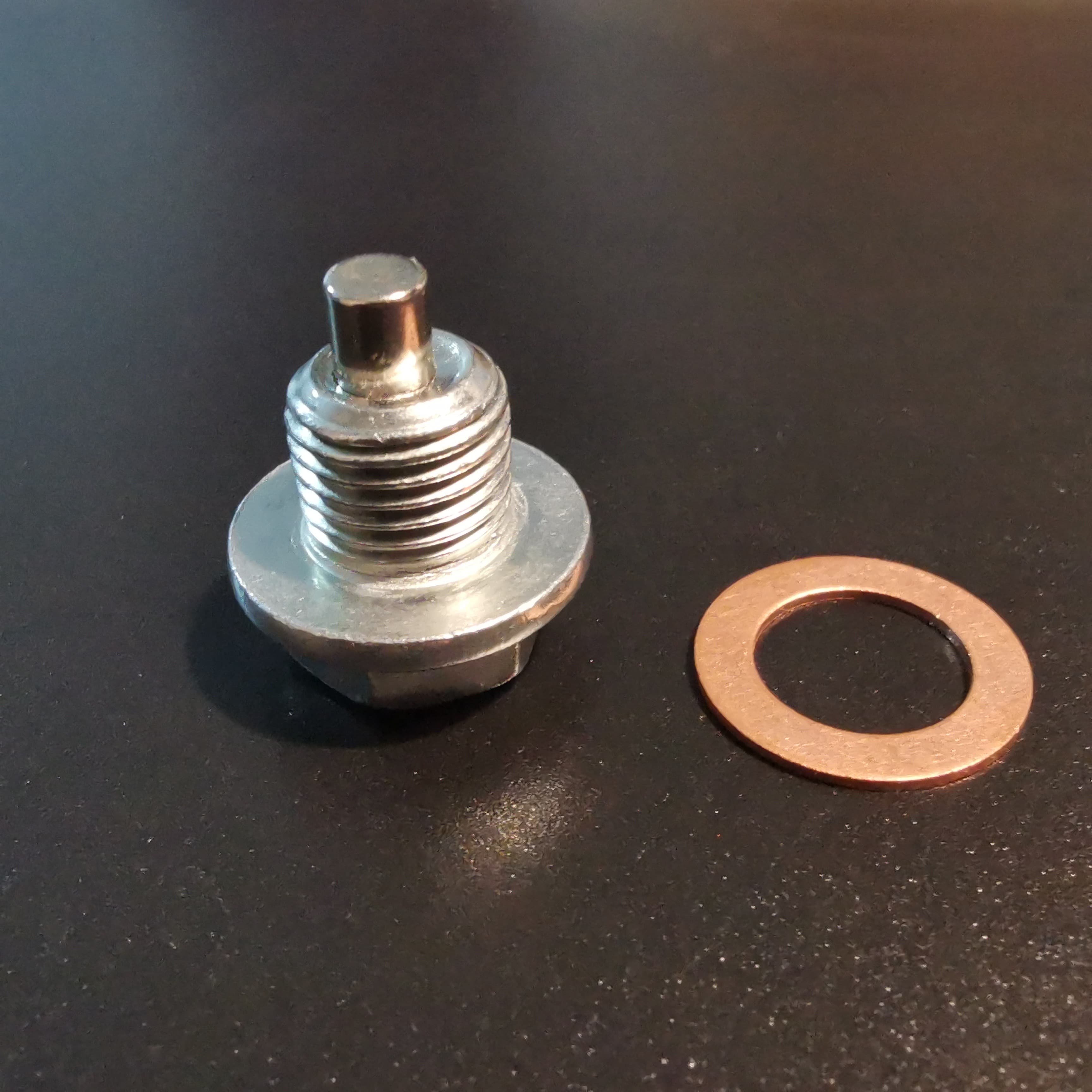 TEMU Korków olejowy magnetyczny M14x1,5 mm z uszczelką do Hondy Accord, , , , Acura, Forda, GM, Mazdy, , KIA, Audi, RAM